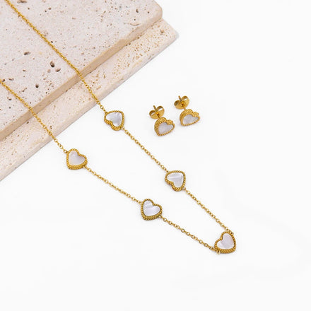 Xingrui Wholesale Jewelry Women Exquisite Love Heart Necklace Stud Earrings Non Tarnish Nickel & Copper Free Jewelry Set
