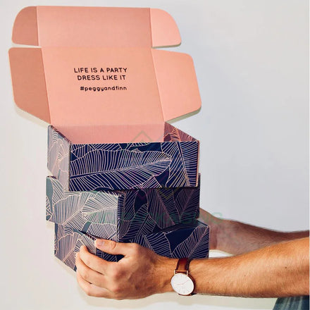 Hot Selling Eco-Friendly Corrugated Mailer Box for Tea Beverage Soda Shipping Waterproof Rigid Clothes Gift Cup Embossed