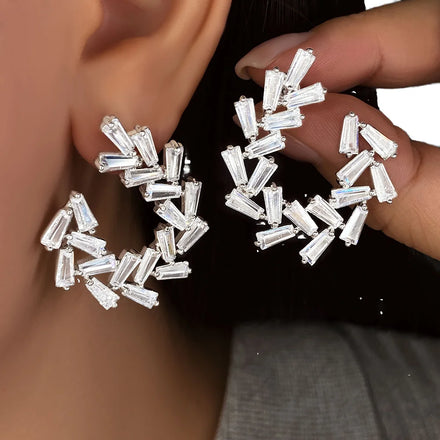 For Foxi Factory Women's Trendy Iced Zircon Crystal Stud Earrings Fashionable Geometric Luxury Bridal Jewelry Wholesale Brass