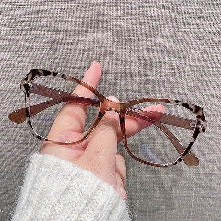 Retro Cat Eye Glasses Frames Women Anti Blue Light Optics Eye Glasses Butterfly Shaped Gradient Eyeglasses Frames Wholesale