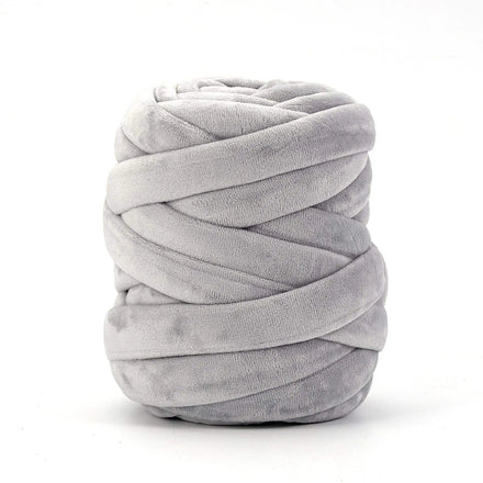 Machine Washable New Colors Chunky Giant 2cm Big Velvet Tube Yarn for Arm Knitting