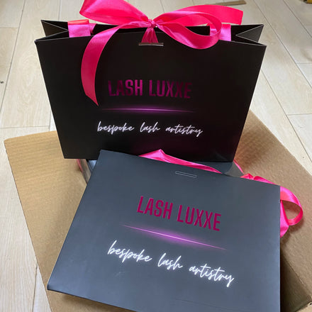2025 Paper Bag Custom Printed logo Luxury Clothing Shopping Paper Bags Boutique Recyclable Gift Bag With Cotton Rope