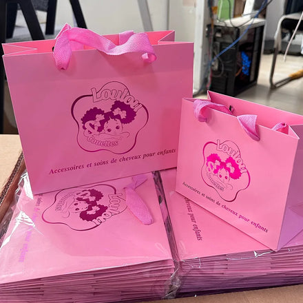 Hot Stamping Wholesale Custom Gift Bags with logo Shopping Bag Hard Paper Bag Christmas Customized