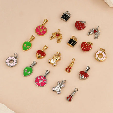 Stainless Steel Jewelry Custom Heart Strawberry Charms Gold Plated Bear Alien Face Enamel Pendants Diy Necklace Bracelet