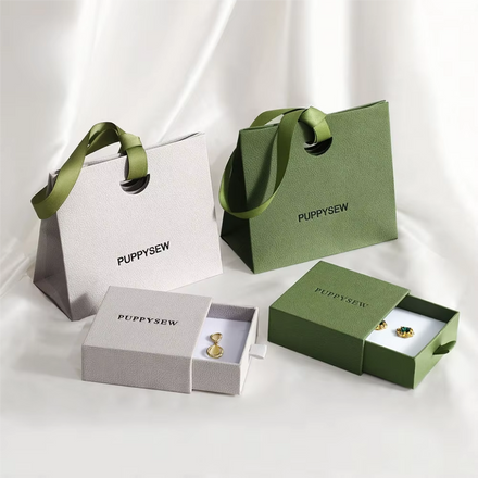 Custom Printed Jewelry Paper Bag Sliding Jewelry Box Cleaning Cloth Ring Earring Necklace Packaging Drawer Box Custom Logo