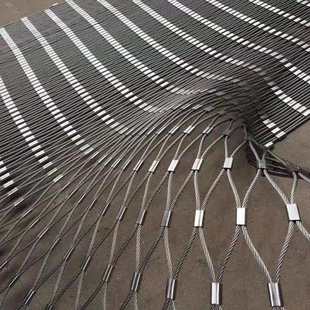High-Tensile Strength Galvanized Stainless Steel Wire Rope Net Braided for Buckle High-Altitude Anti-Fall Protection for Zoo