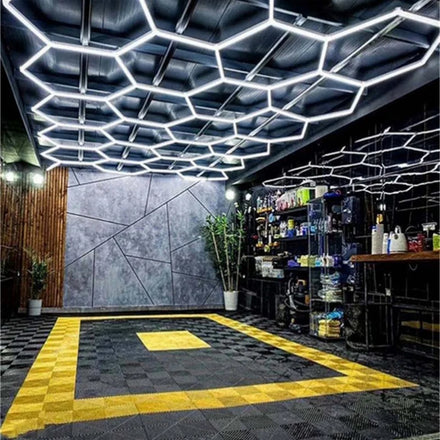 6500K Energy Saving and Low Power Consumption Plastic Ceiling Light and Garage Light for Outdoor Lighting Areas