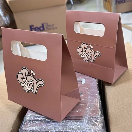 2025 Custom Gold Foil Stamping Luxury Textured Shopping Paper Bags With Logo