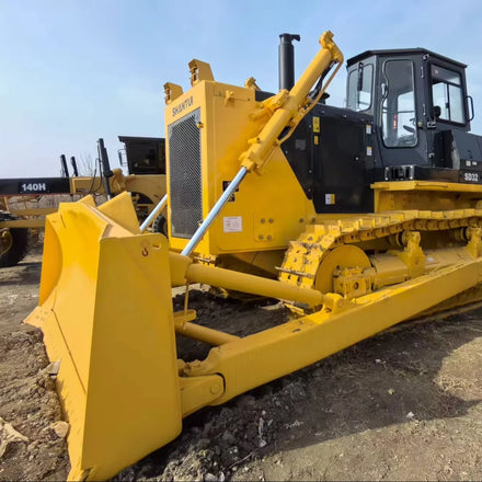 Railway Track Bed Preparation and Bridge Approach Construction Used Shantui SD32 Bulldozer