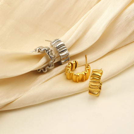 Dreamshow Twist Flower Hoop Earring Fashion 18k Gold Plated Hypoallergenic Earrings Stainless Steel Jewelry