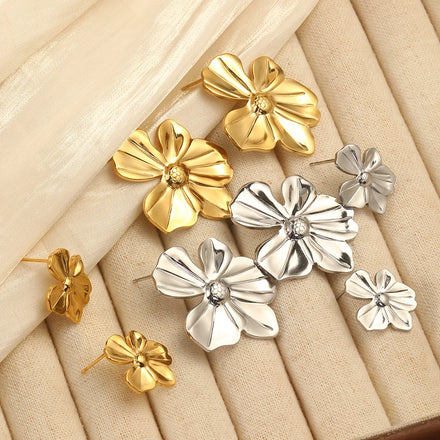 Dreamshow Fashion Flower Stud Earrings for Women Jewelry Waterproof Non Tarnish Stainless Steel Hypoallergenic Earring