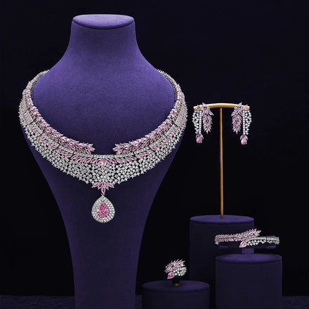New Famous 4 Pieces of Bride's Zirconia Full Set of Women's Party Jewelry Dubai Nigeria Crystal Wedding Jewelry Set S-0051
