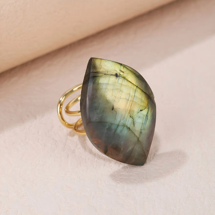 Amazing Adjustable Irregular Opening Fashion Rings Antique Copper Plated Finger Ring Labradorite Gemstone Jewelry for Women
