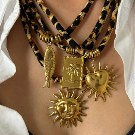 Fashion Stainless Steel Pendant Leopard Velvet Rope Ladies Design Necklace Autumn and Winter All-match Ladies Necklace