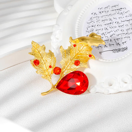 Weiman High-End Retro Crystal Brooch for Women Stylish Rhinestone Maple Leaf Design Hollowed Out Fashion Accessory