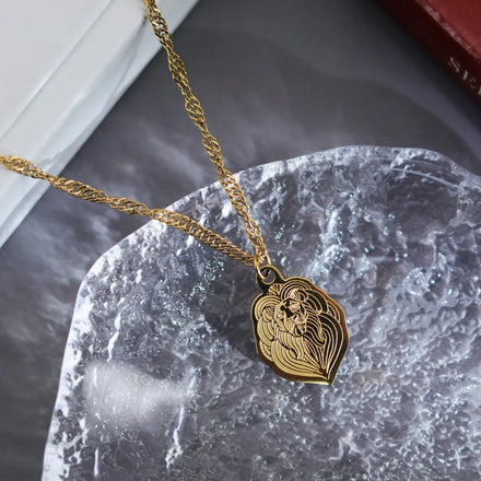 Vintage Lion Head Pendant Stainless Steel 18K Gold PVD Plated Necklace Women's Fashion Jewelry Necklace