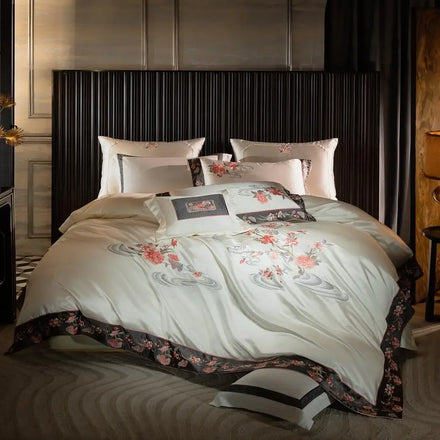Chinese Style Embroidery Quilt Cover Bedding Set 100s Cotton Spring Summer White Four-Piece Bedding Set Supplier