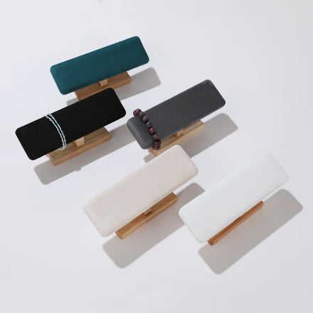Eco - Friendly Fashion Full Set of Jewelry Display Stands Elegant Gold Jewelry Display Holder for Jewelry case
