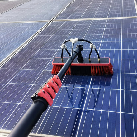 2026 New Model Telescopic Household Solar Panel Cleaning Equipment Water Fed Photovoltaic PV Panel Cleaning Brush