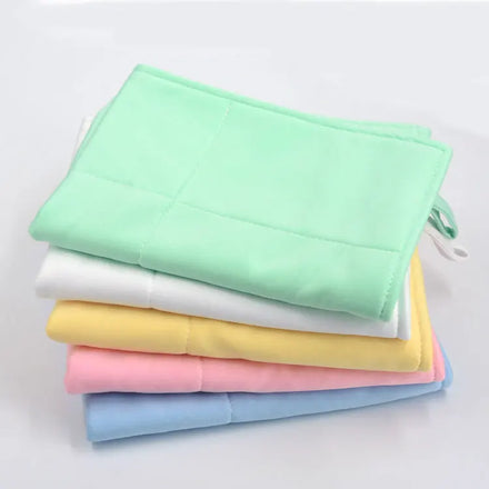Food Pharmaceutical Factory Lab Cleanroom Square Lint-Free GMP Compliant Eco-Friendly Absorbent Fiber Wipes for Dust-Free