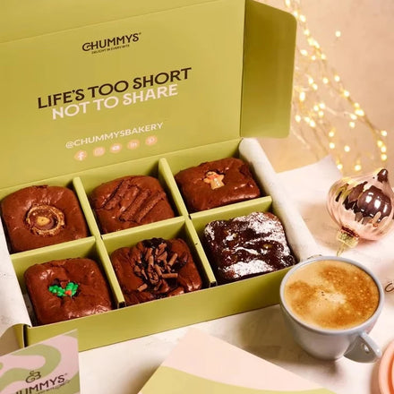 Best Selling New Style Pastry Paper Box Cake Nut Donuts Sushi Macaron Bakery Packaging Cookie Brownie Packaging Box with Inserts