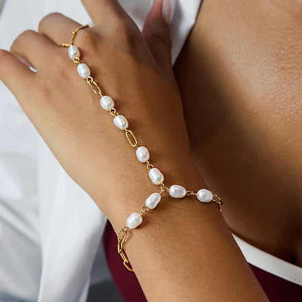 J&D Minimalist 18K Gold Plated Stainless Steel Jewelry Freshwater Pearl Finger Bracelet