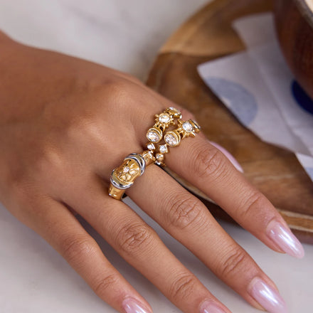 J&D New Fashion Jewelry for Women Ribbon White Zircon Sun Ring 18k Gold Plated Stainless Steel Ring