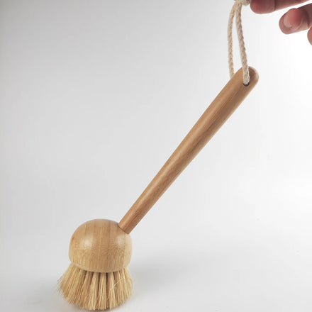 Hot Sale Eco-Friendly Kitchen Cleaning Dry Sisal Scrub Brush with Long Bamboo Handle for Dishwashing and Pot Use