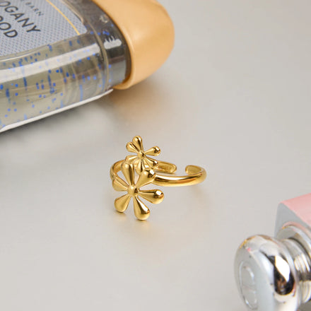 J&D Trendy 18k Gold Stainless Steel Adjustable Flower Opening Ring Minimalist Jewelry Ring