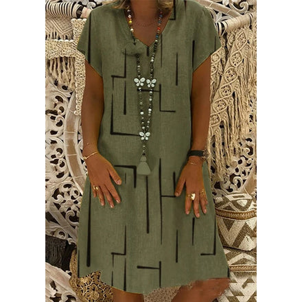 2025 New Arrival Plus-Size Women's Dress | Minimalist Solid Color Loose V-Neck Short-Sleeve Midi Dress