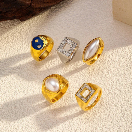 European and American Light Luxury Retro Fashion Ring Inlaid with Large Pearls Wide Face Geometric Simple Personality Gold Ring