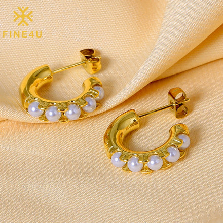 Simple Design Women Chunky Five Inlaid Stainless Steel Waterproof PVD Gold Plated Pearls Stud Earrings
