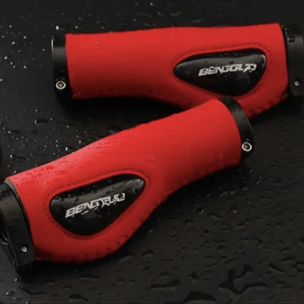 Universal Comfortable Bicycle Handlebar Grips Liquid Silicone Shock-Absorbing Locking Feature Cycling Accessories for Mountain