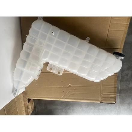 Water Tank Cover 554-9412 CAT320GC 320E Auxiliary Water Tank 5549412 5110264 Expansion Kettle 511-0264 Water Tank Cover