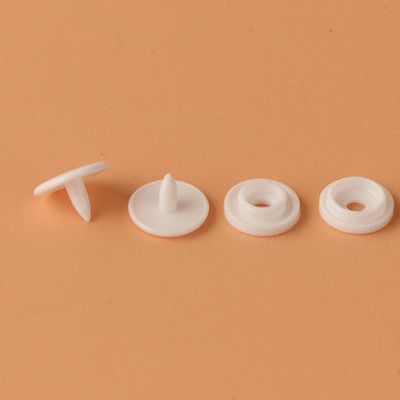 Factory Plastic White Snap Button 10mm Four Parts PVC Bag Button