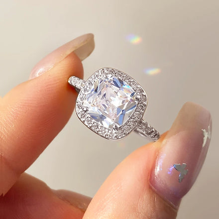 Foxi Ready to Ship 18K Gold Plated Waterproof Cubic Zirconia Engagement Rings for Women