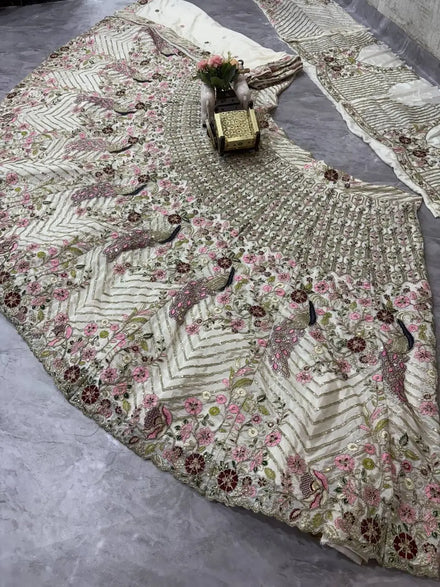 Wholesale Custom Designer Traditional Bridal Wedding Lehenga Choli Embroidered Indian Ethnic Ghagra Crop Top Ready Wear Party