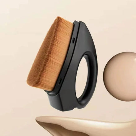 Professional Triangle Foundation Makeup Brush Soft Synthetic Bristles Flat Face Cosmetic Brush Custom Logo OEM Private Label