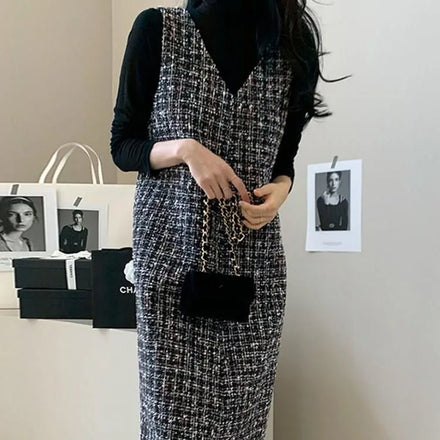 2026 Spring and Autumn Japanese-Style Cross-Border Long Dress Sleeveless V-Neck Plaid Commuter Style Casual for Office Use