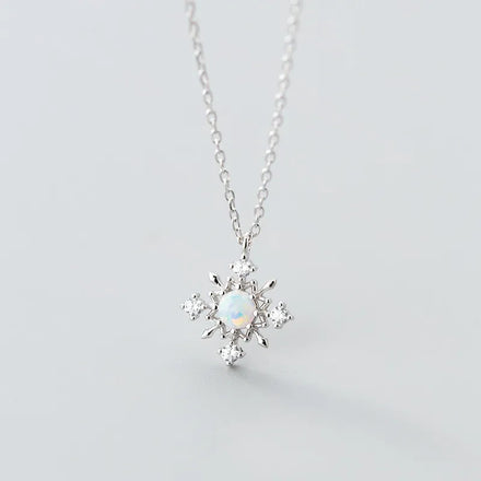 Fashion Jewelry 925 Sterling Silver Snow Flower Shaped Opal Pendant Necklaces for Women Christmas Gifts