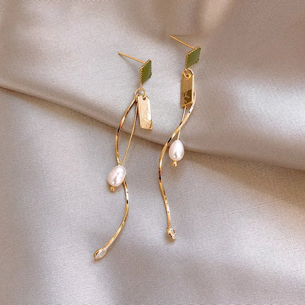 Good Luck Jewelry Gold Plated Twist Pearl Zircon Drop Earring Simple Spiral Long Fringe Square Letter Pearl Earrings