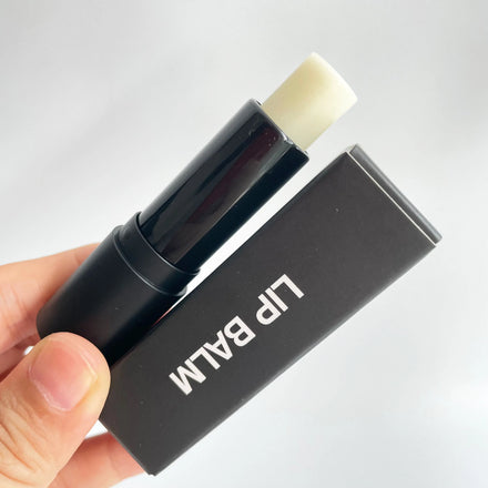 Finest Quality Waterproof Sunscreen Moisturizing Herbal Mint Flavor Stick Lip Balm with Private Label