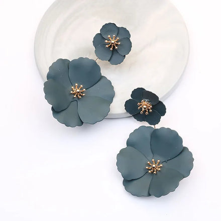 New Design Statement Multilayer Flower Pendant Enamel Earring Golden Stamen Flowers Studs Earrings for Women