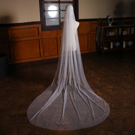 SLBRIDAL White Simple Pearls Cathedral Bridal Veils With Combs Wedding Veils Wedding Wear Accessories for Bride Marriage