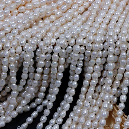 Real Natural 4-5mm Rice Bead Punch Pearl White Freshwater Pearl DIY Jewelry Materials