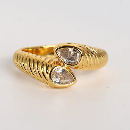 Retro 18K Gold Plated Teardrop Zircon Twist Charm Ring Adjustable Zircon Finger Ring for Women Girls Jewelry Gifts