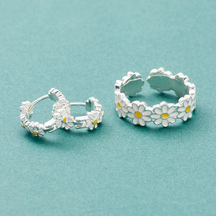 Korean Fashion White Daisy Flowers Earrings Girls Wedding Jewelry Cute Copper Dainty Hoop Earring Women Party Birthday Gift