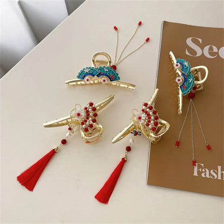 Hot Sale Chinese Style Alloy Pearl Tassel Beads Sector Shape Hair Claw Clips
