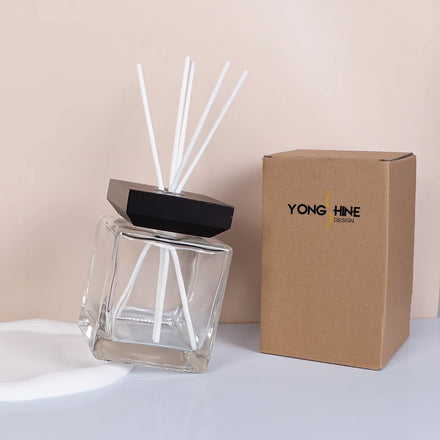 Empty square Home Large clear 500 ml Aroma Fragrance Giant Reed Diffuser Glass Bottle with Wooden Cap
