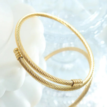 Women Nontarnish Stainless Steel 18k Pvd Gold Plated Bulb Opening Fade Bracelet Open Cord Stretch Bracelet